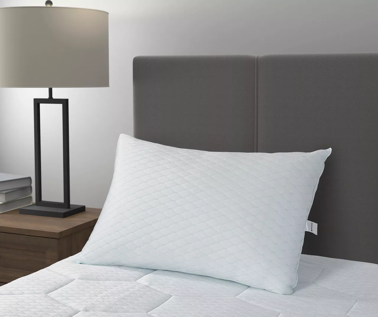 White Ultimate Chill Standard Pillow 2 White Ultimate Chill Standard Pillow - Image 2